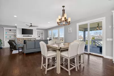 4728 Red Oak Court, Bettendorf, IA 52722 - Photo 16