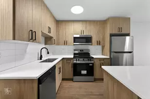 7357 N Winchester Ave, Chicago, IL 60626 - Photo 2