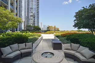 1235 S Prairie Ave, Chicago, IL 60605 - Photo 28