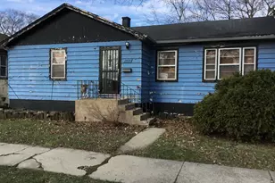 13924 S Michigan Ave, Riverdale, IL 60827 - Photo 2