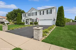 2930 Plumrose Ln, McHenry, IL 60050 - Photo 2