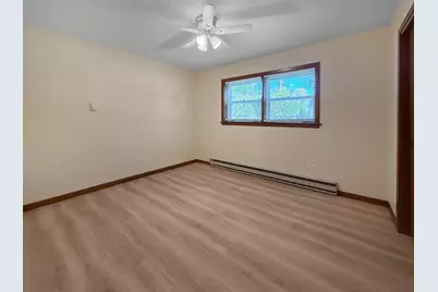 2025 Maple Road #1E, Homewood, IL 60430 - Photo 8