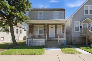 7219 S Wood St, Chicago, IL 60636 - Photo 1