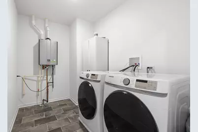 2051 Canyon Creek Court, Aurora, IL 60503 - Photo 22