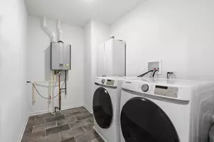 2051 Canyon Creek Ct, Aurora, IL 60503 - Photo 22