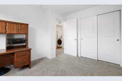 2051 Canyon Creek Court, Aurora, IL 60503 - Photo 18