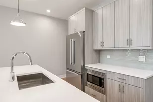 2145 S Halsted St, Chicago, IL 60608 - Photo 6