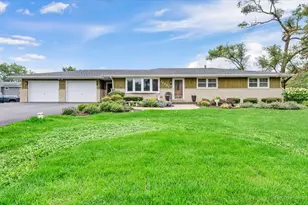 11251 158th St, Orland Park, IL 60467 - Photo 2