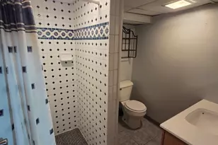 813 E 15th St, Sterling, IL 61081 - Photo 12