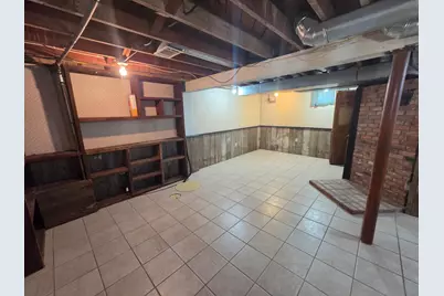 813 E 15th Street, Sterling, IL 61081 - Photo 14