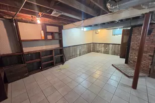 813 E 15th St, Sterling, IL 61081 - Photo 14