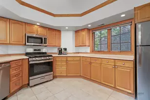 37108 N Kimberwick Ln, Wadsworth, IL 60083 - Photo 38