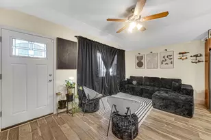 10339 S Calumet Ave, Chicago, IL 60628 - Photo 2