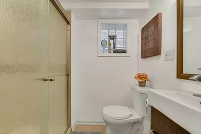 10339 S Calumet Avenue, Chicago, IL 60628 - Photo 8