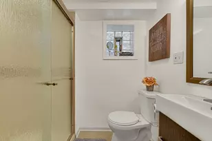 10339 S Calumet Ave, Chicago, IL 60628 - Photo 8