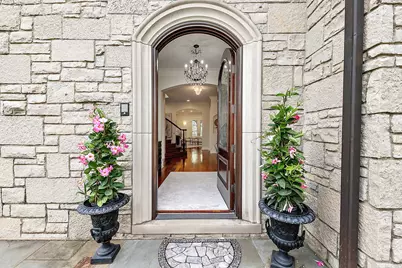 443 S Madison Street, Hinsdale, IL 60521 - Photo 2