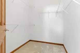 1967 Holloway Ct, Aurora, IL 60502 - Photo 18