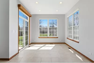 1967 Holloway Court, Aurora, IL 60502 - Photo 8