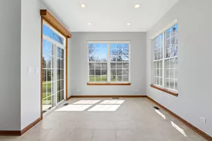 1967 Holloway Ct, Aurora, IL 60502 - Photo 8