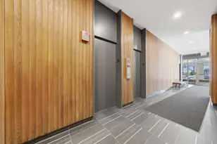 360 W Wellington Ave, Chicago, IL 60657 - Photo 6