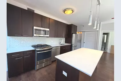 845 N State Street #902, Chicago, IL 60610 - Photo 6
