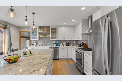 28147 217th Street, Le Claire, IA 52753 - Photo 16