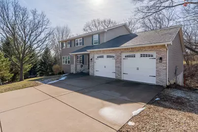 28147 217th Street, Le Claire, IA 52753 - Photo 2