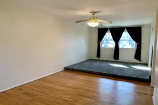 9S174 Nantucket Dr, Darien, IL 60561 - Photo 18