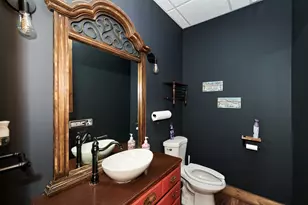 2607 W Peterson Ave, Chicago, IL 60659 - Photo 28
