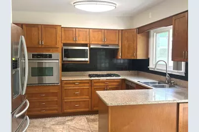 1402 Berry Lane, Flossmoor, IL 60422 - Photo 4