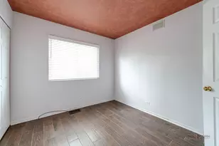 864 Fox Chase Dr, Round Lake Beach, IL 60073 - Photo 20