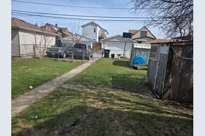 2531 N 75th Avenue, Elmwood Park, IL 60707 - Photo 6