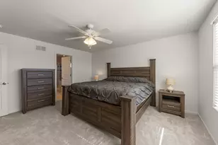 2233 Olive Ln, Yorkville, IL 60560 - Photo 18