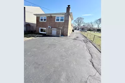 2840 140th Street, Blue Island, IL 60406 - Photo 16