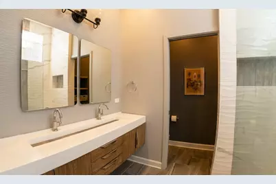 2140 W Schiller Street #1N, Chicago, IL 60622 - Photo 24