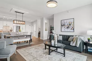 233 E 13th St, Chicago, IL 60605 - Photo 18