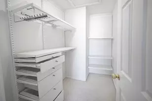 1084 Park Hill Cir, Aurora, IL 60502 - Photo 14