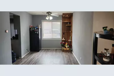 425 Norman Lane, Roselle, IL 60172 - Photo 6