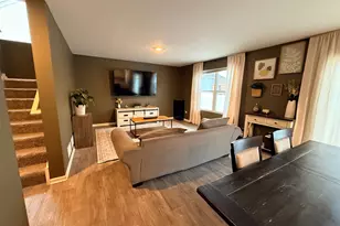 1208 Legacy Pointe Blvd, Joliet, IL 60431 - Photo 2