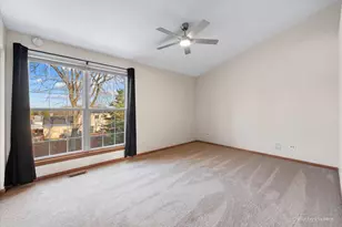 49 Carey Ln, Streamwood, IL 60107 - Photo 20