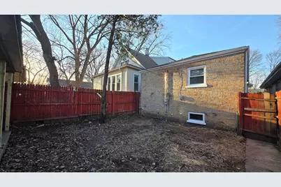 237 W 117th Street, Chicago, IL 60628 - Photo 24