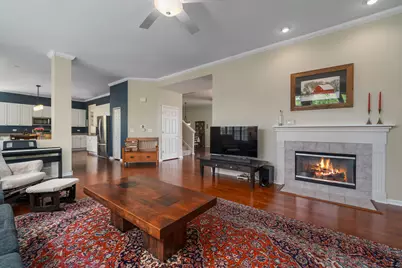 146 Colonial Drive, Vernon Hills, IL 60061 - Photo 6