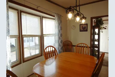 709 Hillcrest Lane, Crystal Lake, IL 60014 - Photo 4