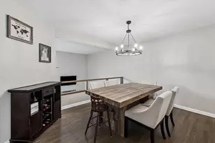 20 Oak Tree Ct, Elmhurst, IL 60126 - Photo 12