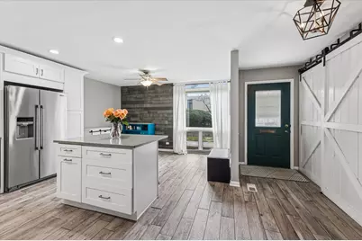 20 Oak Tree Court #20, Elmhurst, IL 60126 - Photo 4