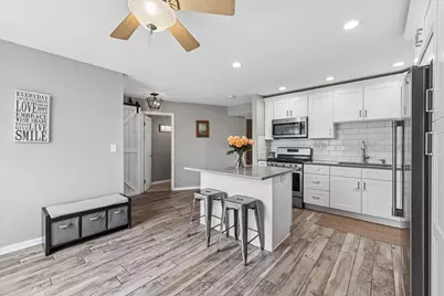 20 Oak Tree Court #20, Elmhurst, IL 60126 - Photo 8