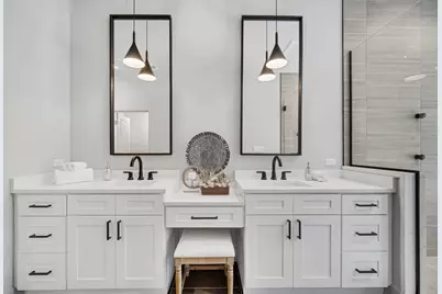 4559 S Michigan Avenue #2S, Chicago, IL 60653 - Photo 2