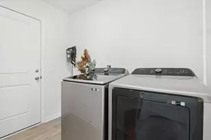 602 Apple Valley Rd, Harvard, IL 60033 - Photo 16