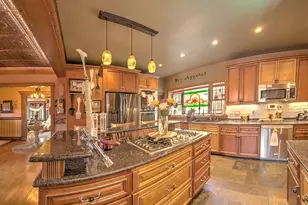 10127 S Hoyne Ave, Chicago, IL 60643 - Photo 14