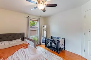 1038 Superior St, Oak Park, IL 60302 - Photo 8